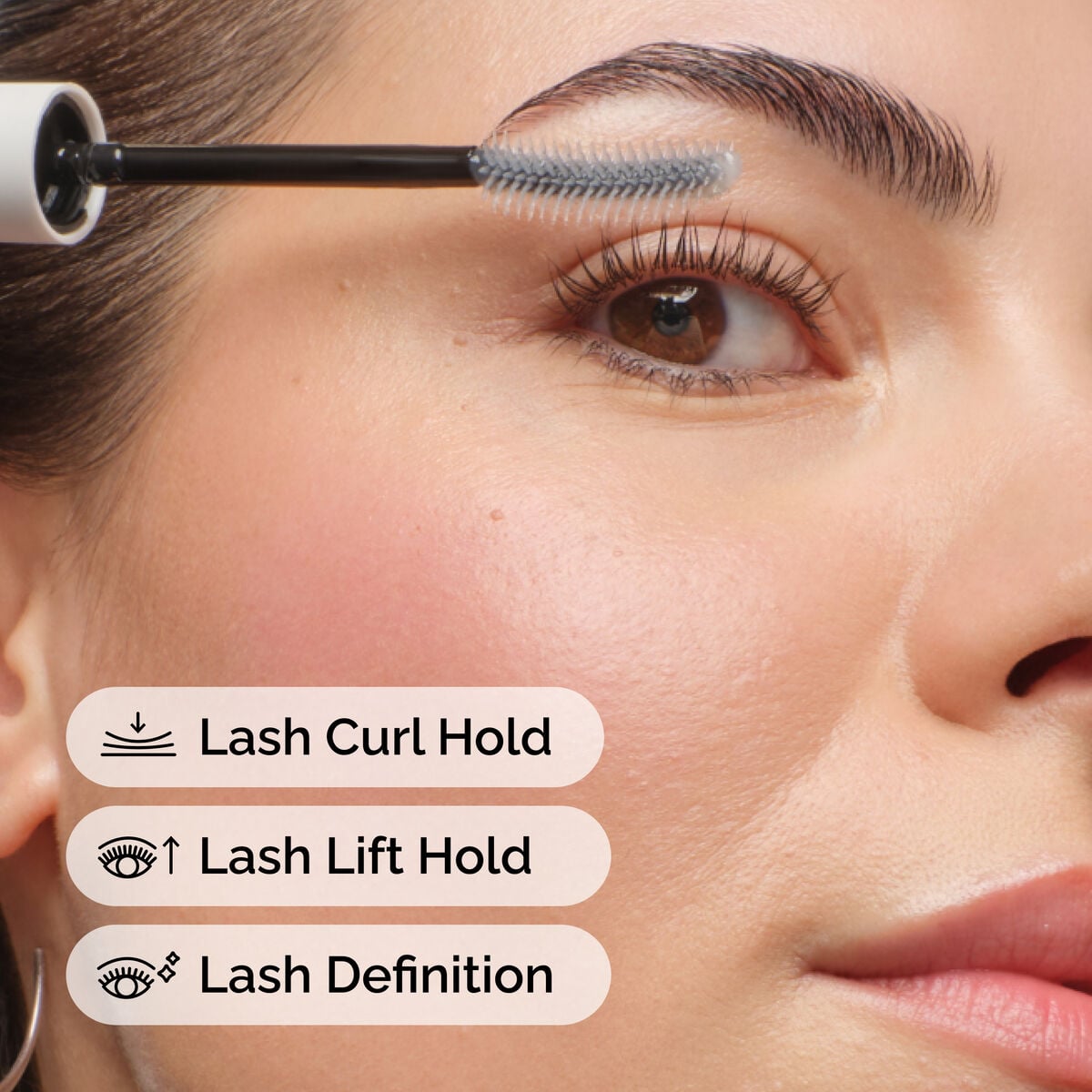 lash-curl-finisher-e6 ord-lash-curl-finisher-model-application-with-benefits.jpg