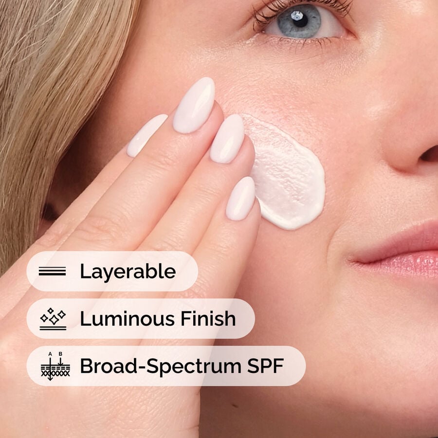 uv-filters-spf-45-serum-h3 uv-filters-spf-45-serum-model-application-with-benefits.jpg